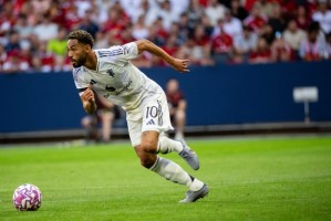 队友评价库尼亚：作为对手与队友感受截然不同；他完美契合曼联需求