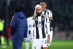 尤文腾出925万薪资空间，穆阿尼成头号引援目标